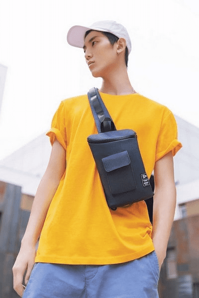 Вариант ношения рюкзака Xiaomi