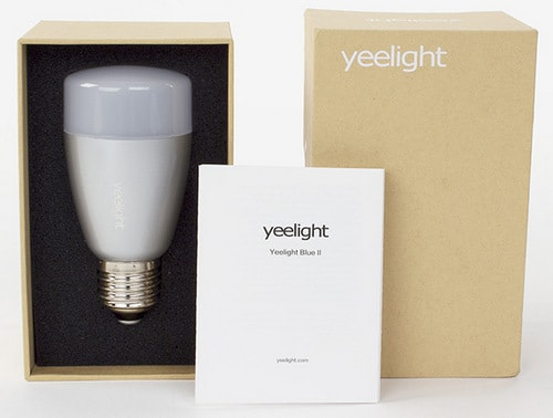 Коробка Xiaomi Yeelight Bulb 2 Вид на упаковку Xiaomi Yeelight Bulb 2