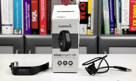 Комплект поставки умных часов Garmin Vivoactive HR+ Состав комплекта умных часов Garmin Vivoactive HR+