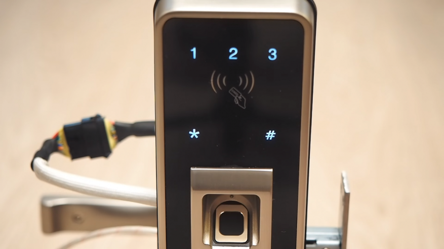Первоначальная настройка дверного замка Xiaomi Aqara Smart Fingerprint Door Lock Первоначальная настройка дверного замка Xiaomi Aqara Smart Fingerprint Door Lock