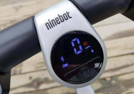 Бортовой компьютер электросамоката Ninebot Kickscooter Дизайн бортового компьютера электросамоката Ninebot Kickscooter