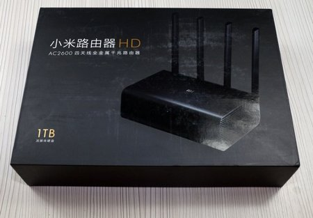 Упаковка роутера Xiaomi Mi Router HD 1 Tb Коробка от роутера Xiaomi Mi Router HD 1 Tb