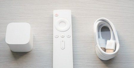 Комплект поставки приставки Xiaomi Mi Box Mini Комплектация приставки Xiaomi Mi Box Mini