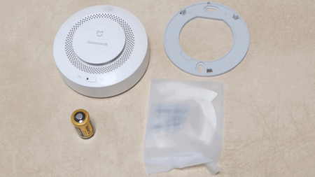 Состав комплекта датчика Xiaomi Smoke Detector Комплектация датчика Xiaomi Smoke Detector