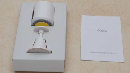 Комплектация Xiaomi Aqara Motion Sensor Элементы комплекта Xiaomi Aqara Motion Sensor